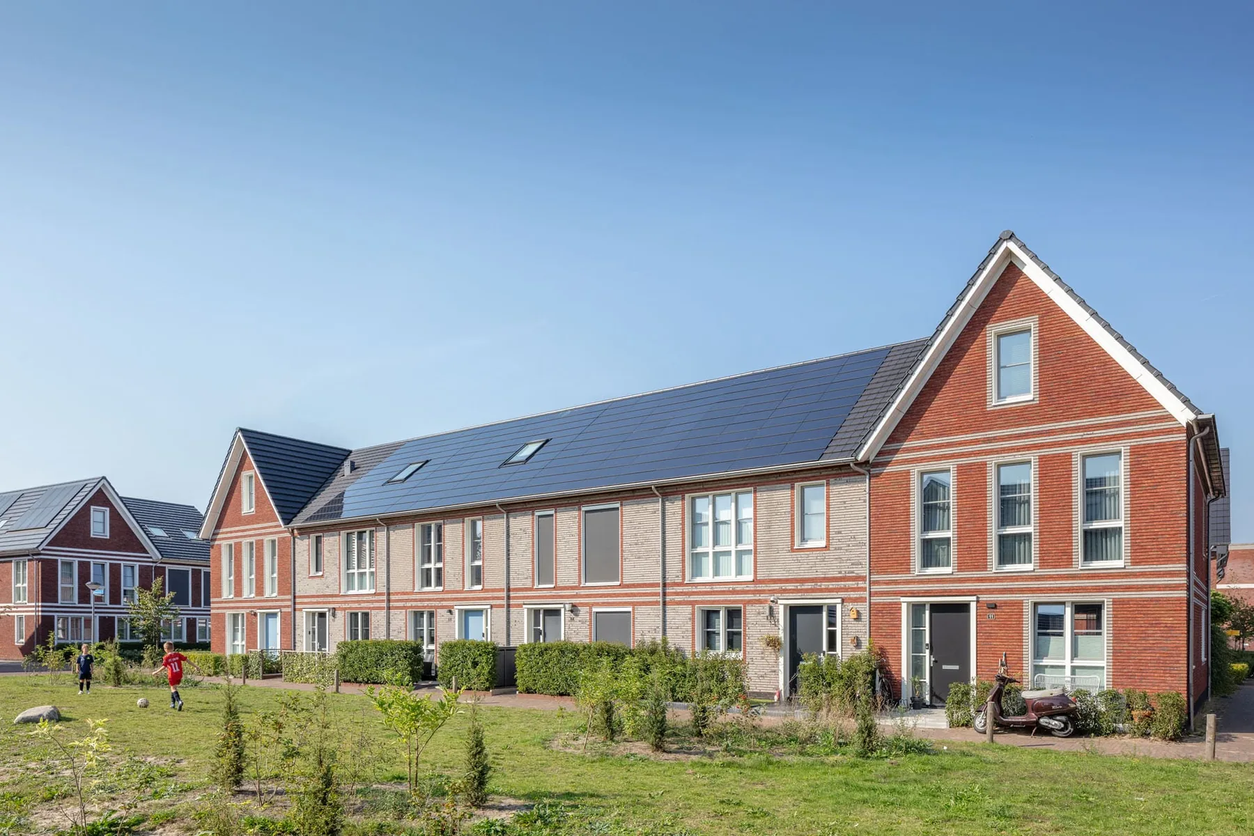 Lux, Huizen