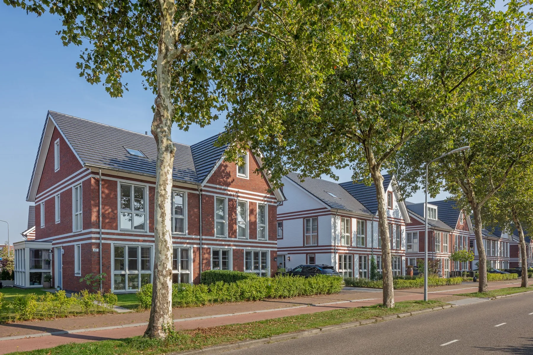 Lux, Huizen